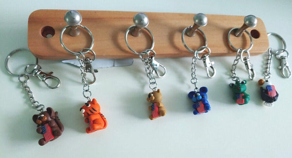 Family Car Key Rack Hanging Organizer Kit #2 With 6 Animal Clip On Key Rings New